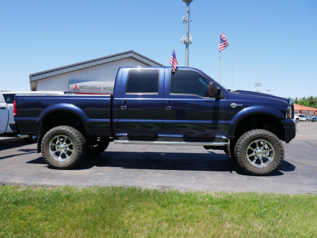Used 2005 Ford F-250 Super Duty XL with VIN 1FTSW21Y25EB90563 for sale in Saint Cloud, Minnesota
