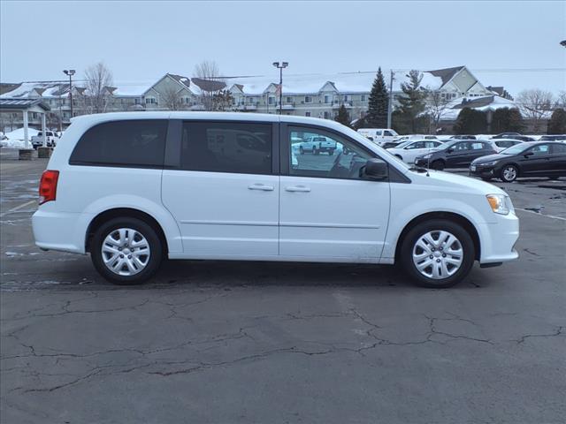 Used 2014 Dodge Grand Caravan SE with VIN 2C4RDGBG2ER353674 for sale in Saint Cloud, Minnesota