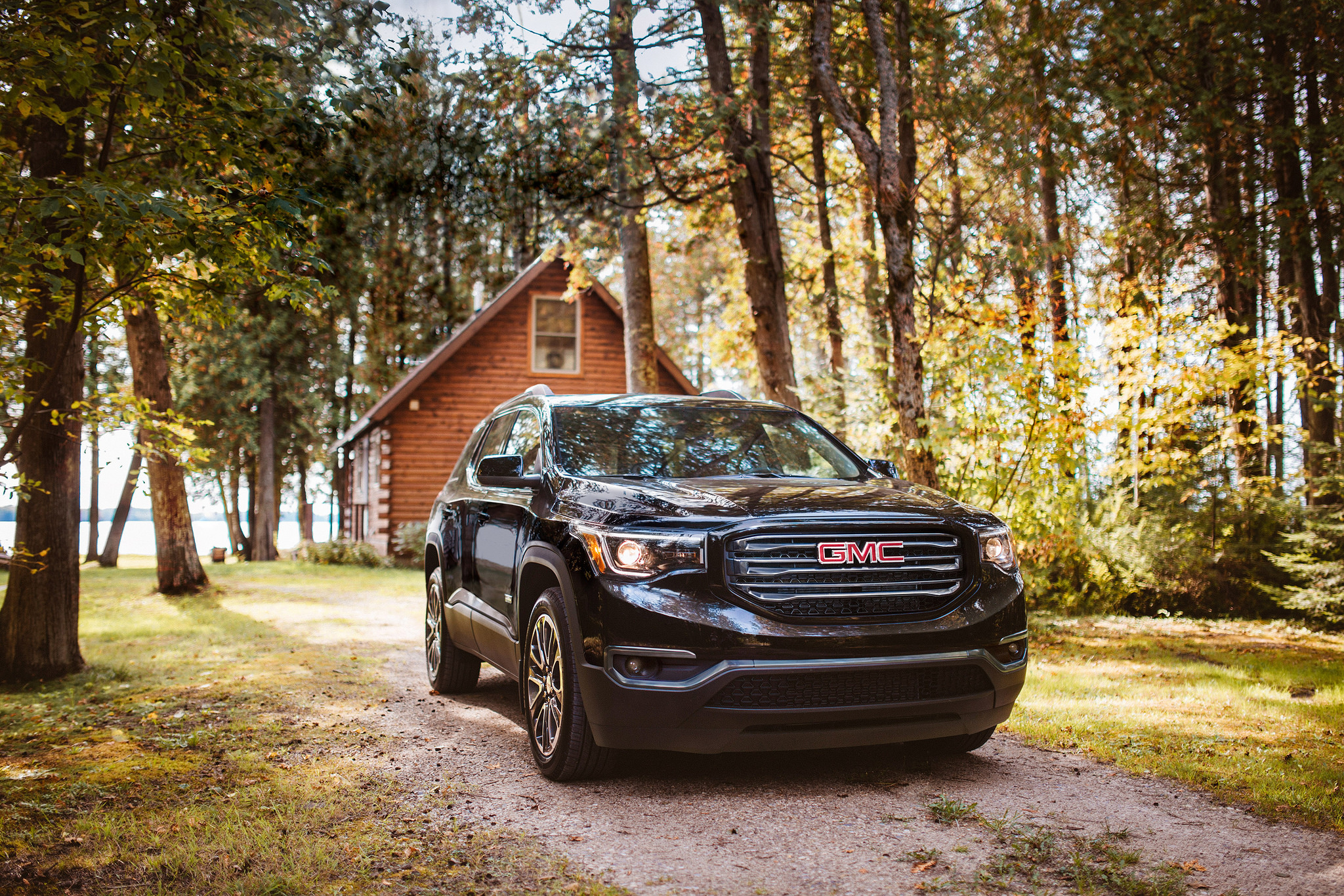 2019 GMC Acadia.jpg