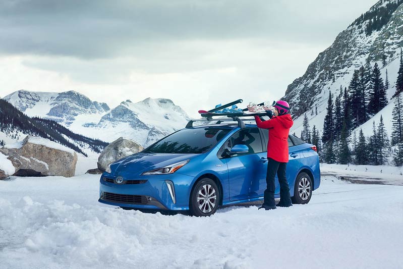 Toyota Prius in snowy mountain