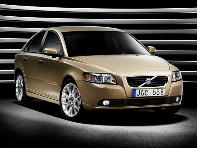 2009 Volvo S40 4dr Sdn 2.4L FWD