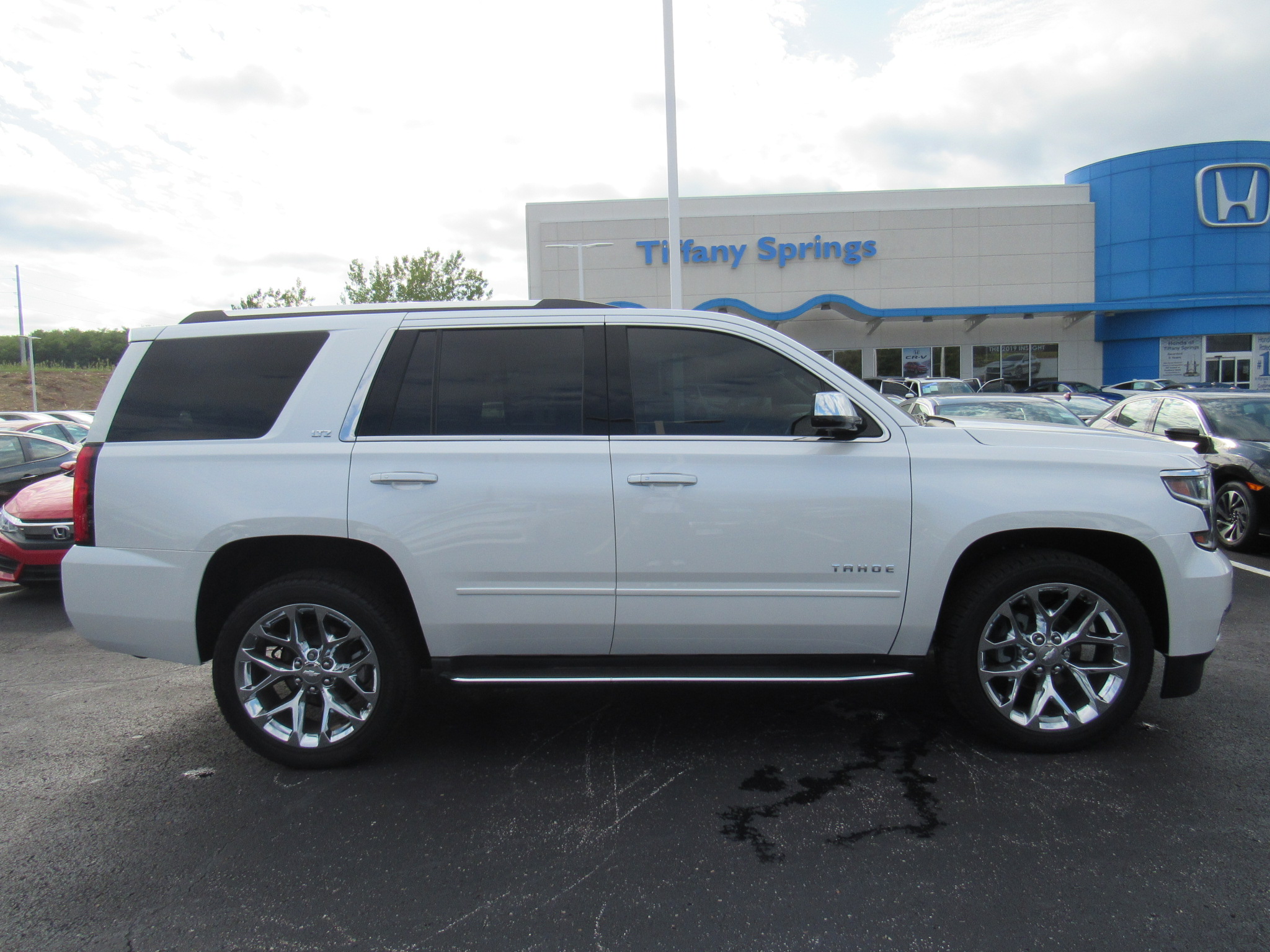 Used 2016 Chevrolet Tahoe 4wd 4dr Ltz - Honda Of Tiffany Springs 