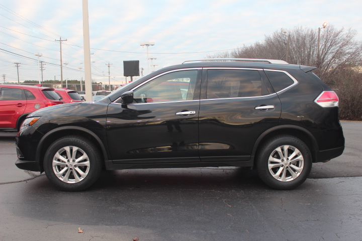 2016 Nissan Rogue FWD 4dr S