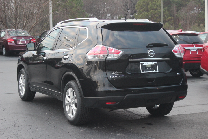 2016 Nissan Rogue FWD 4dr S