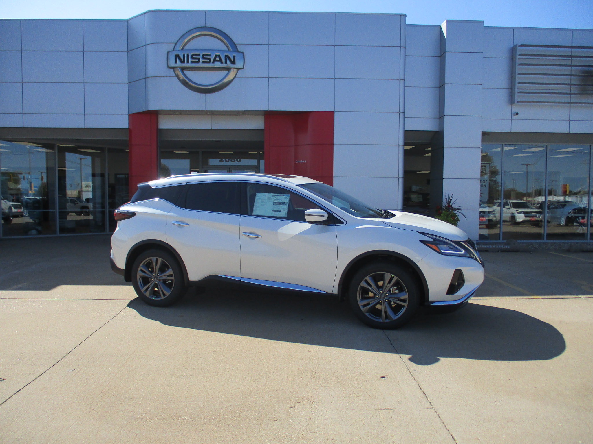 New 2024 Nissan Murano AWD Platinum Galesburg IL Nissan Dealer N102154