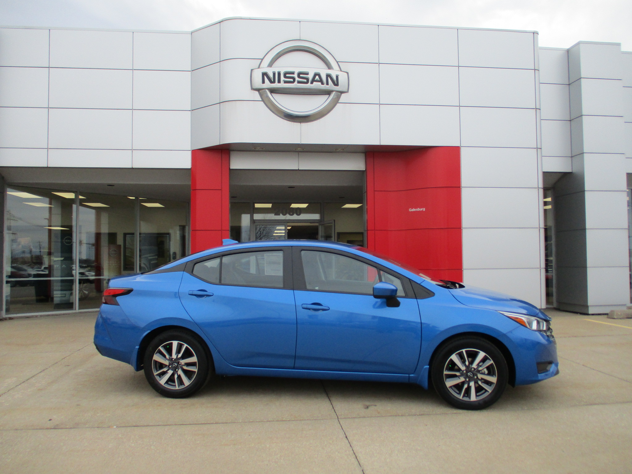 New 2024 Nissan Versa SV CVT Galesburg IL Nissan Dealer N878387
