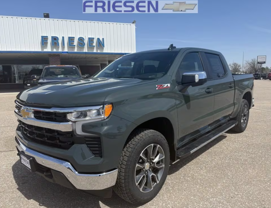 2025 Chevrolet Silverado 1500 4WD Crew Cab 147" LT w/1LT