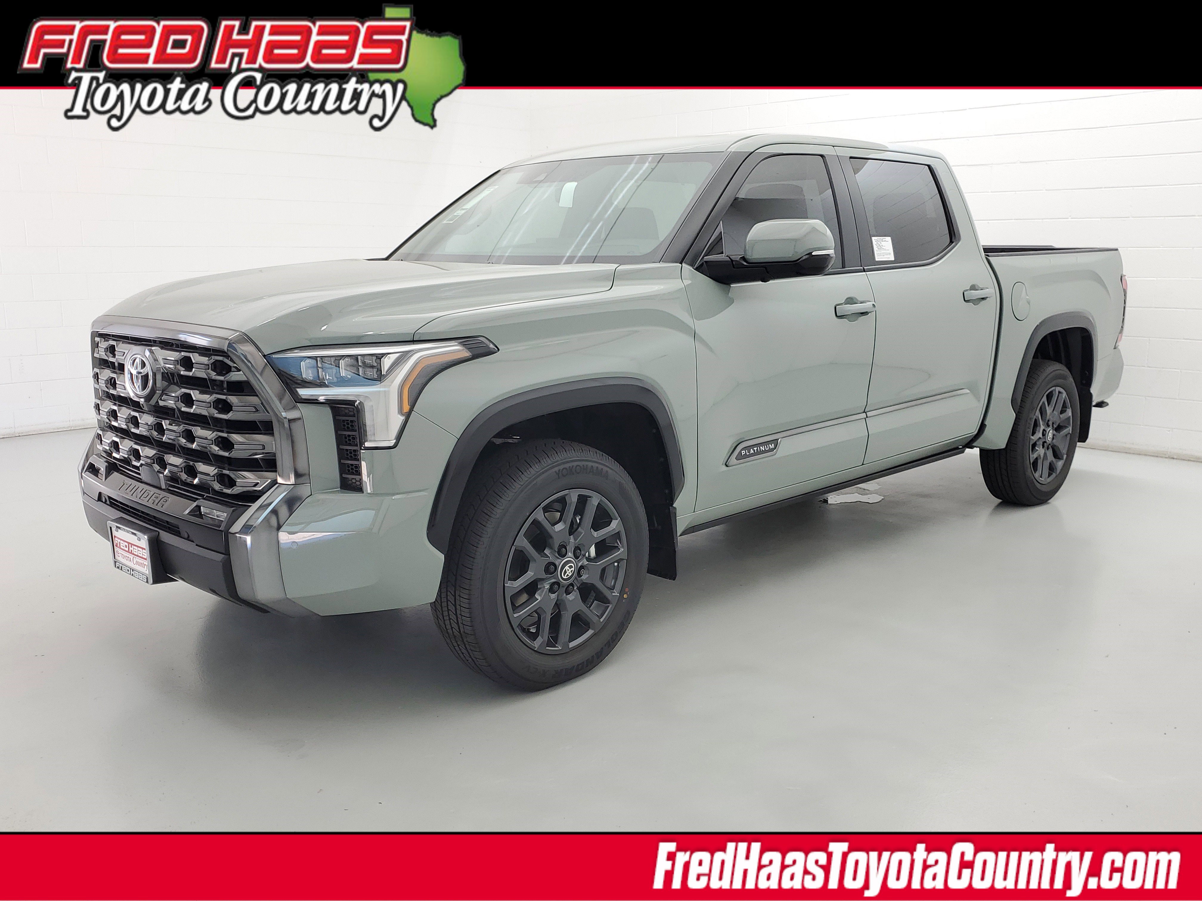 2026 Toyota Tundra 4WD Platinum CrewMax 5.5' Bed