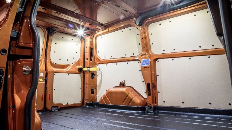 ford transit custom load space