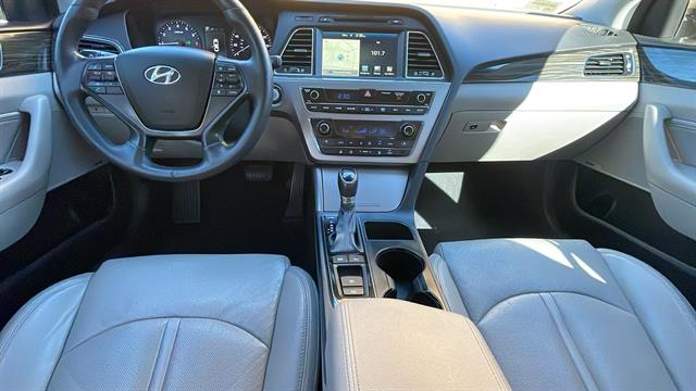 2015 Hyundai Sonata Limited 18