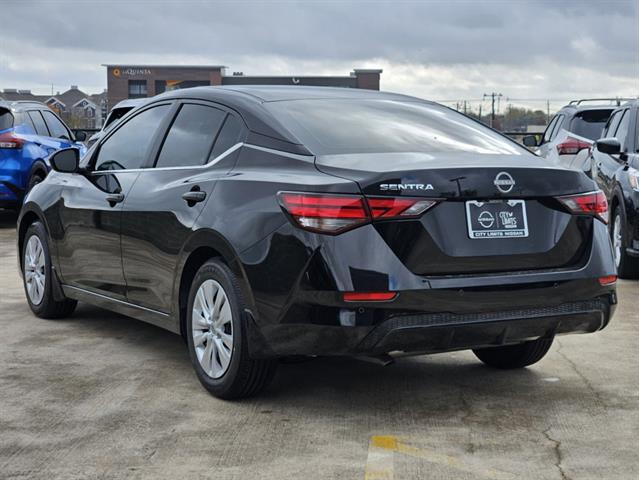 2025 Nissan Sentra S 3