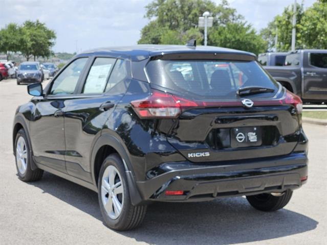 2024 Nissan Kicks S 5