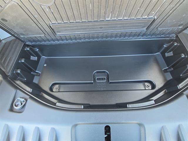 car-gallery-8