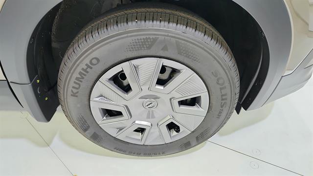 car-gallery-28