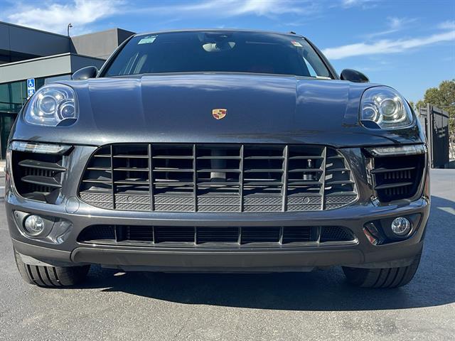 2018 Porsche Macan S 4