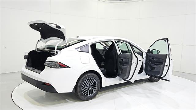 car-gallery-32
