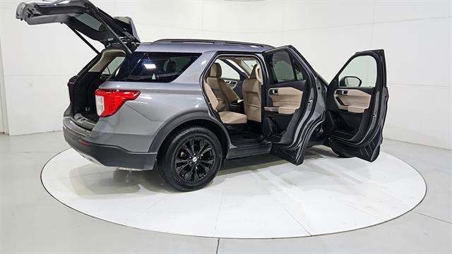 car-gallery-32