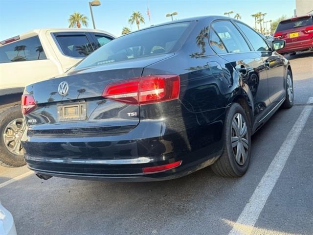 2017 Volkswagen Jetta 1.4T S 3