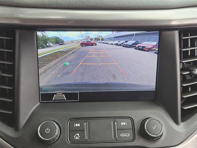 2020 GMC Acadia AT4 12