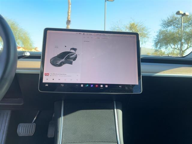 2019 Tesla Model 3 Long Range 24