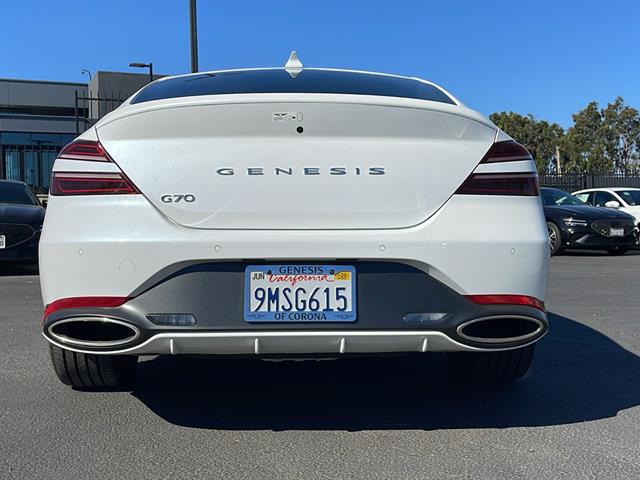 2025 Genesis G70 2.5T Standard 9