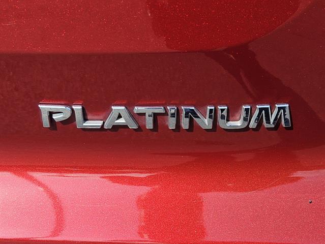 2023 Nissan Pathfinder Platinum 9