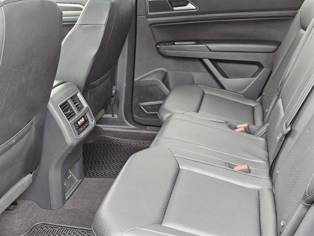 2018 Volkswagen Atlas 3.6L V6 SEL 23