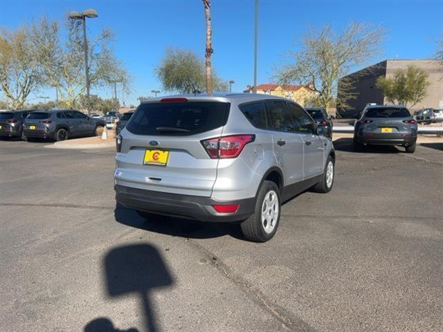 2017 Ford Escape S 8