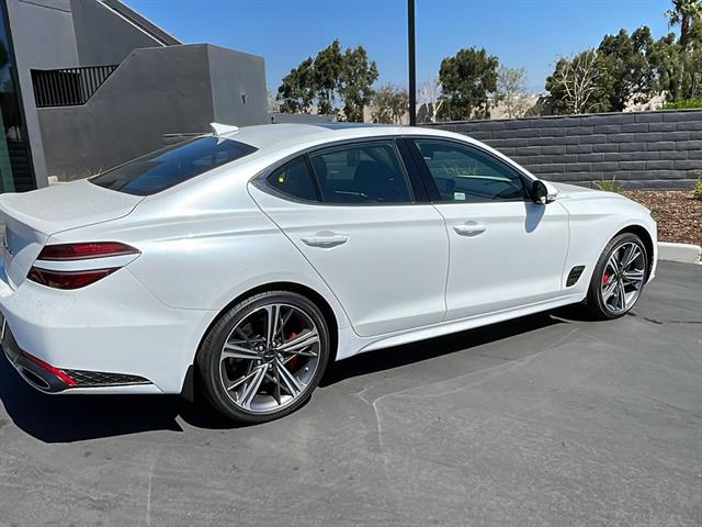 2025 Genesis G70 2.5T RWD 6