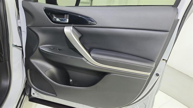 car-gallery-26