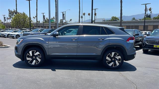 2024 Volkswagen Atlas Cross Sport SE 6