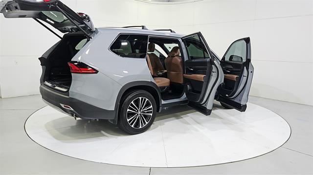 car-gallery-32