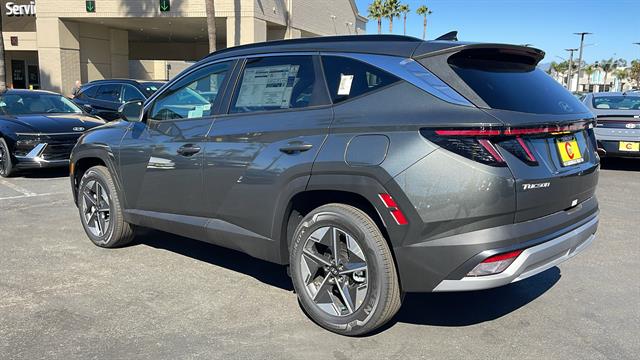 2025 Hyundai Tucson Hybrid SEL Convenience 11