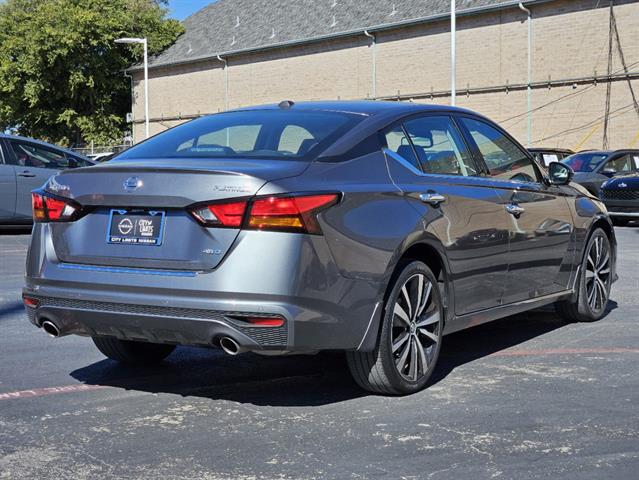 2021 Nissan Altima 2.5 Platinum 5