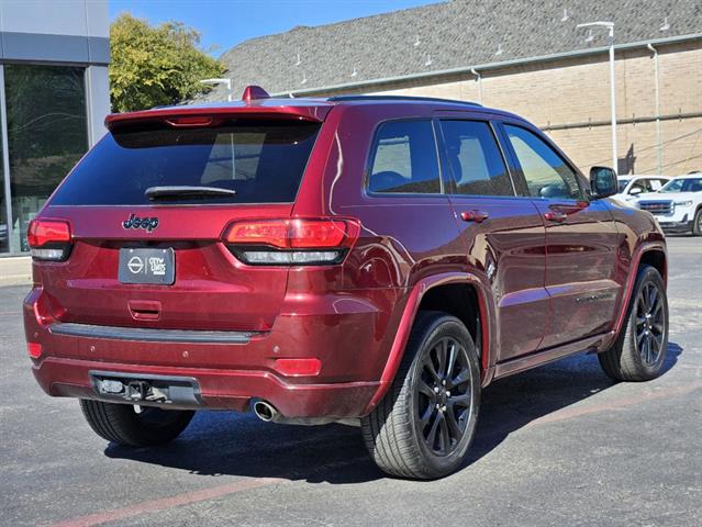 2020 Jeep Grand Cherokee Altitude 5