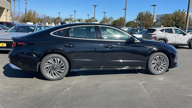 2025 Hyundai Sonata Hybrid SEL 6