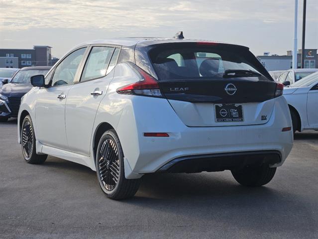 2024 Nissan LEAF SV PLUS 3