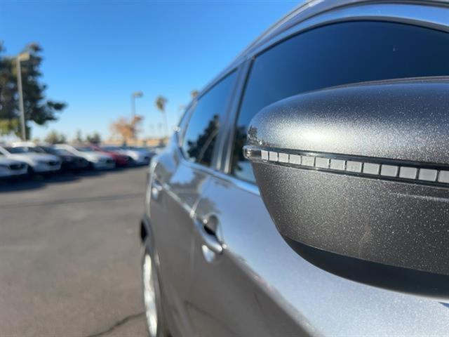 2021 Nissan Rogue Sport SV 10