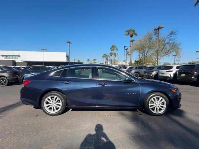 2018 Chevrolet Malibu LT 8