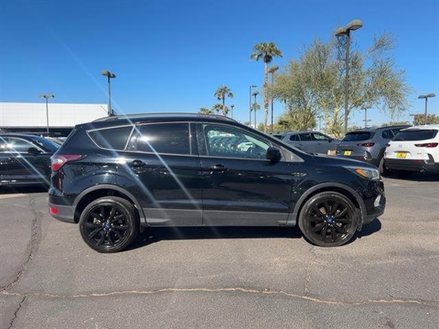 2017 Ford Escape SE 12