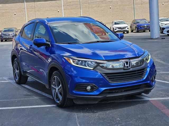 2022 Honda HR-V EX 2