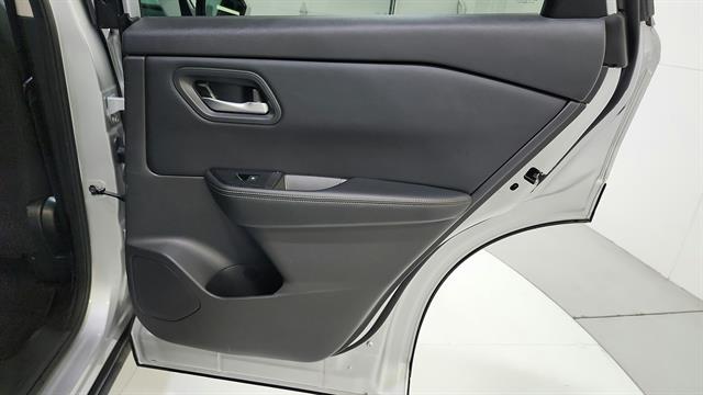 car-gallery-32