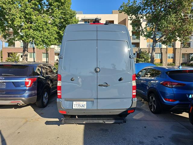 2018 Mercedes-Benz Sprinter Cargo Van 2500 5