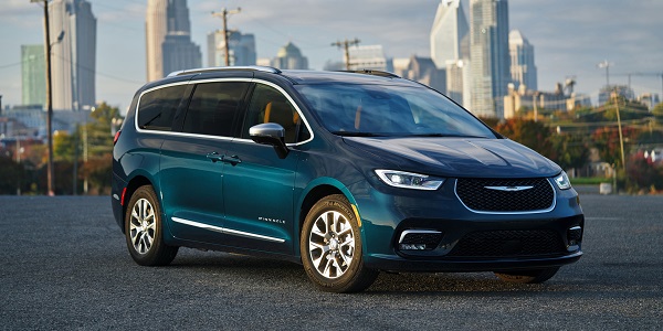 2025 Chrysler Pacifica Plug-In Hybrid