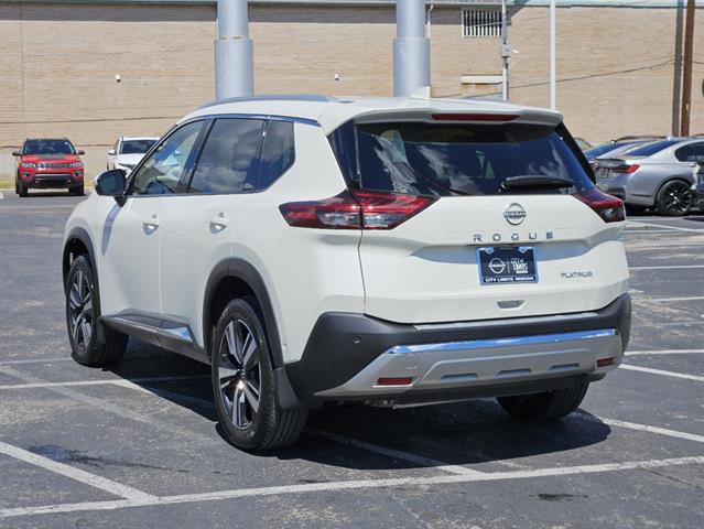 2023 Nissan Rogue Platinum 4