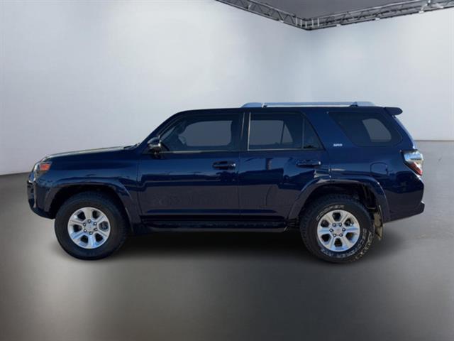 2018 Toyota 4Runner SR5 9