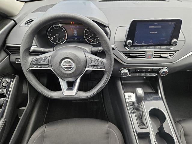 2021 Nissan Altima 2.5 SV 20