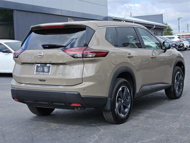 2024 Nissan Rogue SV 5