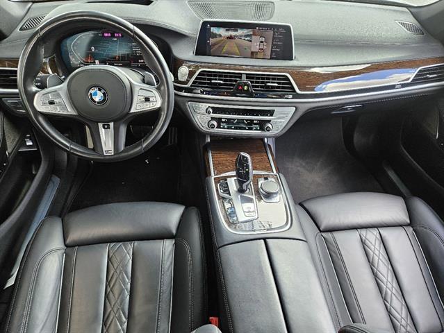 2022 BMW 740i xDrive 740i xDrive 18