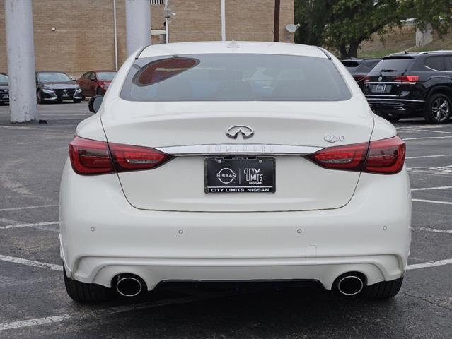 2022 INFINITI Q50 LUXE 5